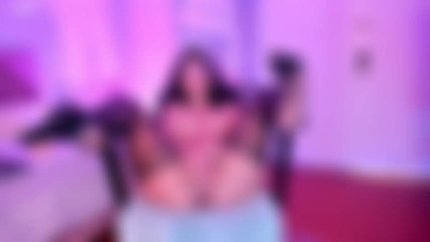 Fotti la mia figa con la mia lussuria.