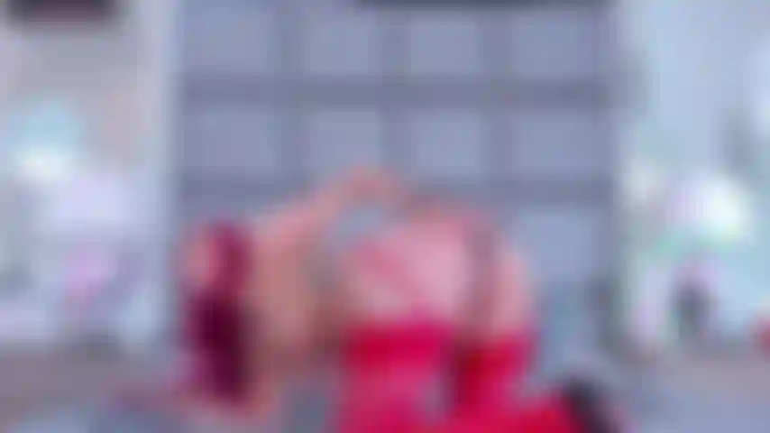 Ti voglio, proprio qui, proprio ora.