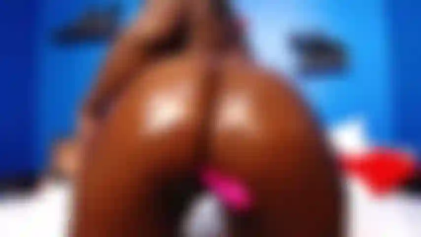 Stuzzica il bottino oliato.