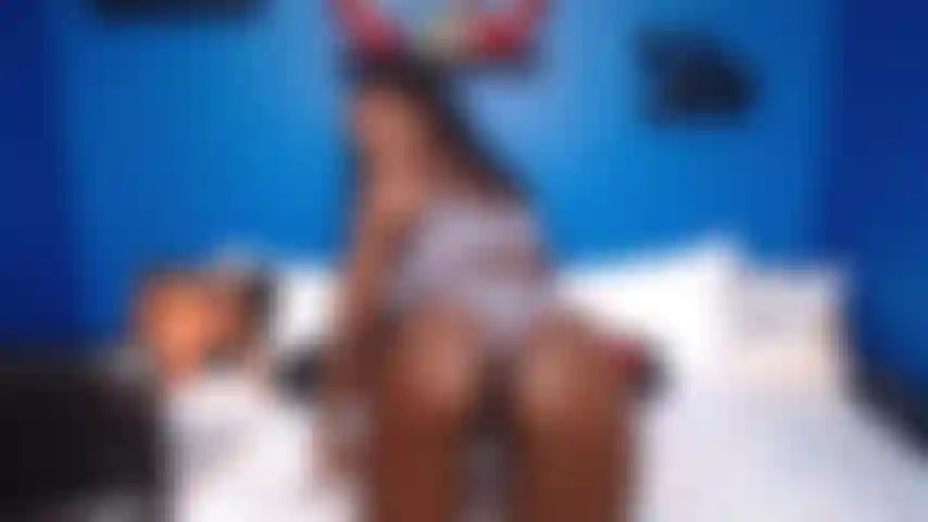 Strip tease e talento nascosto.