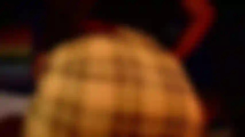 Pompino disordinato con mentine alla fragola.