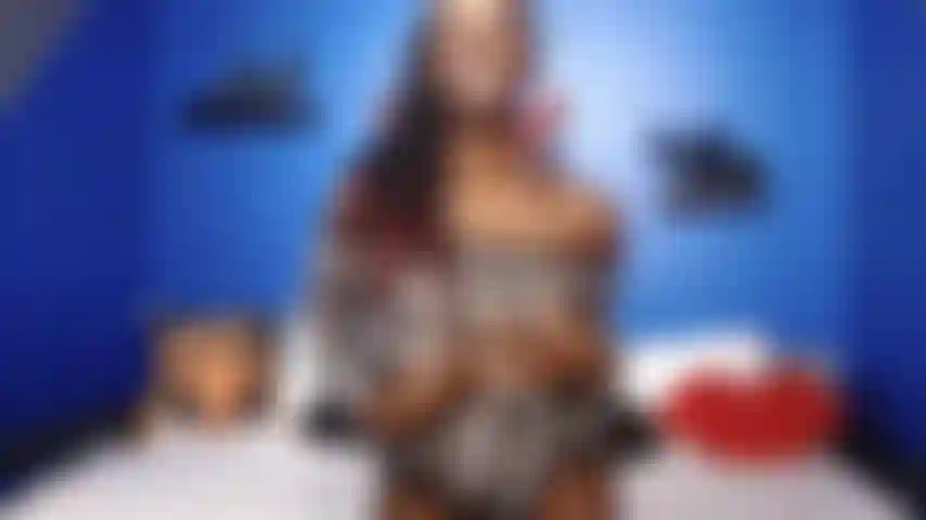 Vibrazioni fredde in pantaloncini corti.