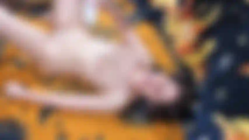 La principessa leia oleosa scopa con un dildo.