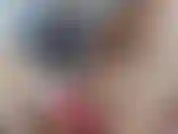 Final fantasy vii aerith dita e figa vibrante con un grande vibratore rosa.