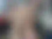 Sesso anale hardcore con nastro adesivo sulla bocca! All'inizio mi sditalino con i guanti in lattice, poi uso il vibratore e infine il gancio anale.