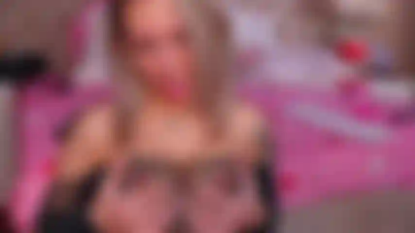 Cazzo duro... Il video non ha audio.