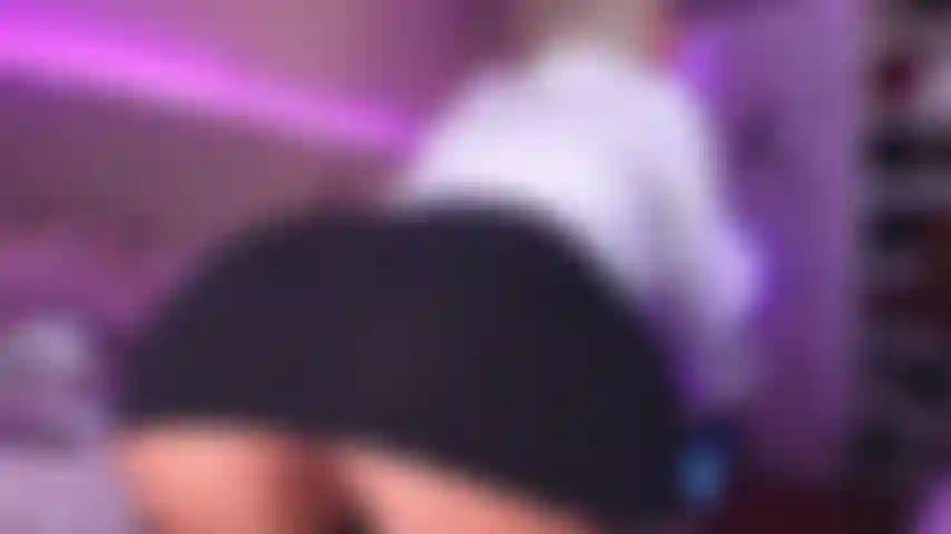 Una segretaria sexy con una figa xxx.