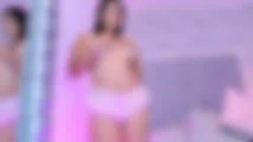 Non riuscirai a distogliere lo sguardo.