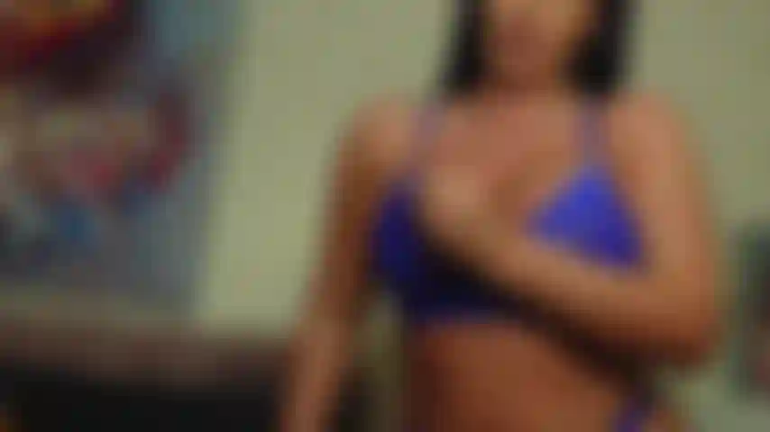 Stuzzicante, scopata con un dildo.