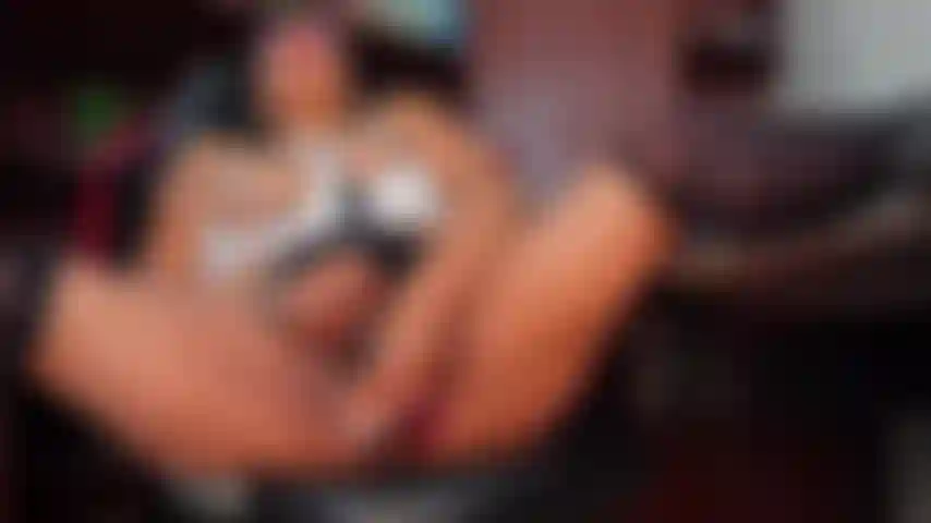 Scopami la figa e gioca a domi!!!