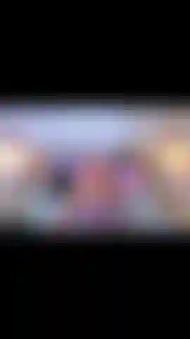 Le tre cose che ci piacciono di più... Un bel pompino, spalancarmi la figa mentre uso il mio vibratore, e un bel twerk con il mio grosso culo latino!