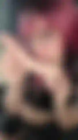 Come stuzzicare un cazzo - joi e pompino bisessuale.