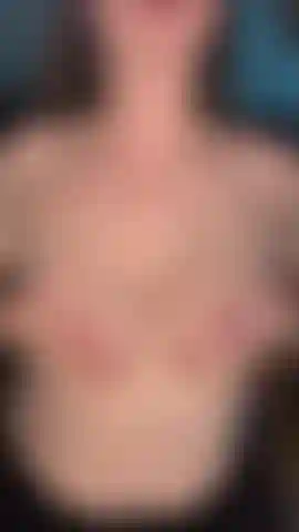 Spitting out a load of cum