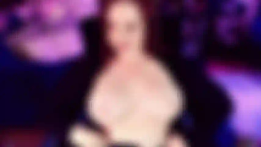 Asshole joi: tu ami gli stronzi e il mio è uno dei tuoi preferiti di tutti i tempi. Il momento perfetto per mangiarmi il sedere è sempre e così fai anche tu. Punto di vista perfetto per vedere tutti i dettagli del mio buco del culo che ti fanno l'occhiolino mentre chiedo che tu me lo seghi sul culo.