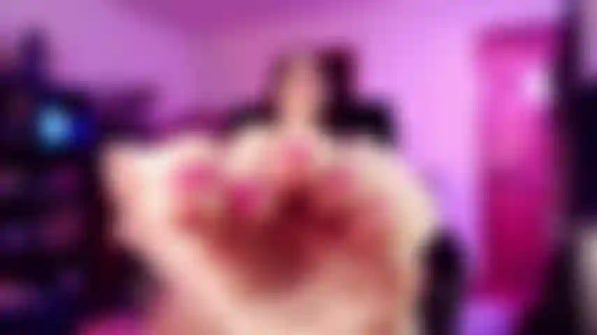 Wiggling pink toes joi - quando hai solo pochi minuti al mattino per giocare con me. Wiggle, wiggle va il rosa va mentre vediamo un po' della mia figa pelosa e sentiamo la mia voce sexy.