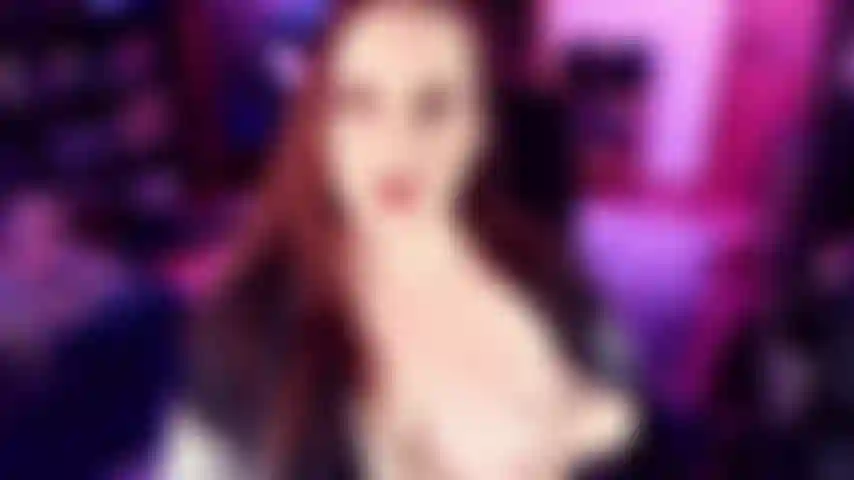 Assapora il mio buco del culo: è ora di infilarmi sotto queste grandi guance da bottino e assaporare il mio gustoso buco del culo. Se apprezzi il mio joi regolare la metà di quanto spero, vale la pena aggiungere questo alla tua rotazione.