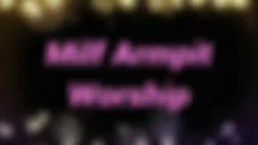 Adorazione dell'ascella di milf - concentriamo le nostre attenzioni su qualcosa che penso dovresti annusare e assaggiare. Entra nelle mie deliziose fosse milfy. È così che ci concentriamo mentre ci spostiamo da un'ascella morbida e leggermente pungente all'altra.