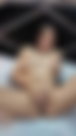 Mi metto le dita nella figa!