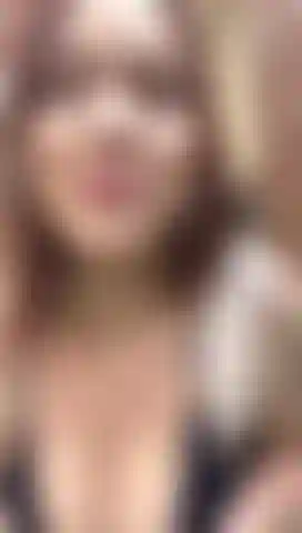 Sono stata sorpresa ad arraparmi molto nel campus universitario, mi dispiace ma mi è piaciuto troppo.