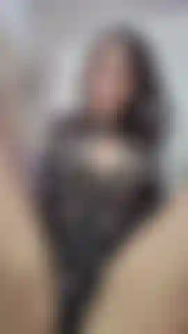 My pussy throbs... come in now and make me scream daddy 💦