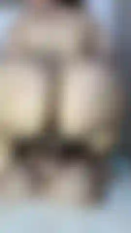 Video di me che assemblo il torso per i miei amori.