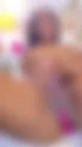 rub my pussy