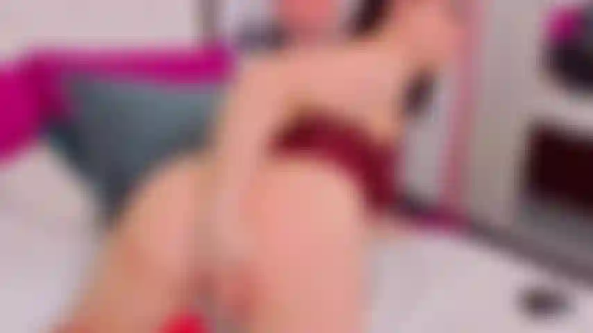 Mi scopo la figa, una macchina del sesso. Mi sento così bene a pecorina!