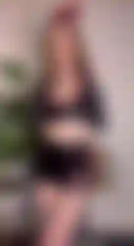 Un'infermiera cattiva che fa venire il suo prossimo paziente!