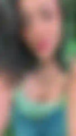 Isn't green your favourite color? See the video again and tell me you still don't like it