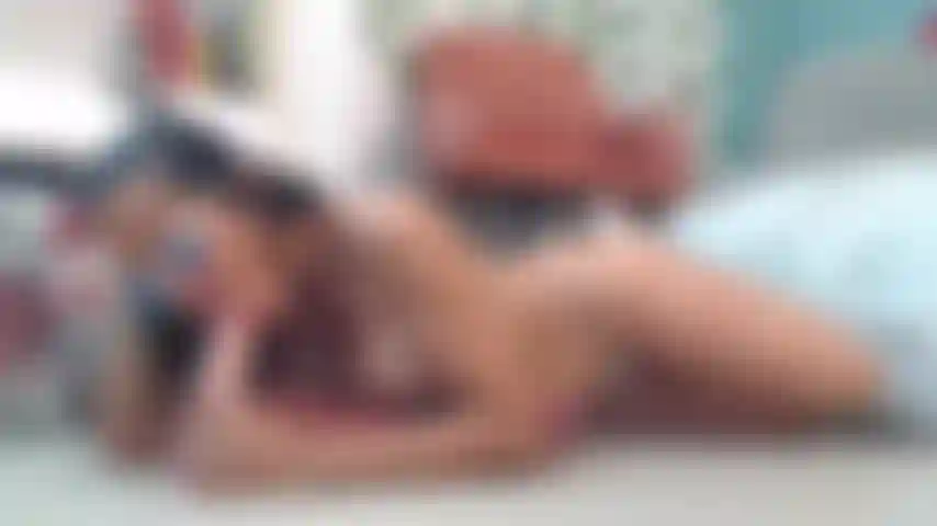 Nuovo giocattolo! Cosa provi quando ti succhio il cazzo in questo modo?