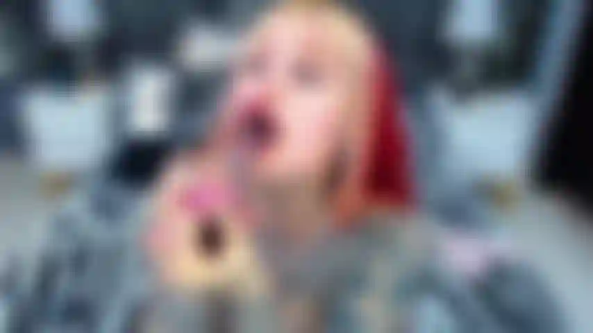 Gola profonda sporca.