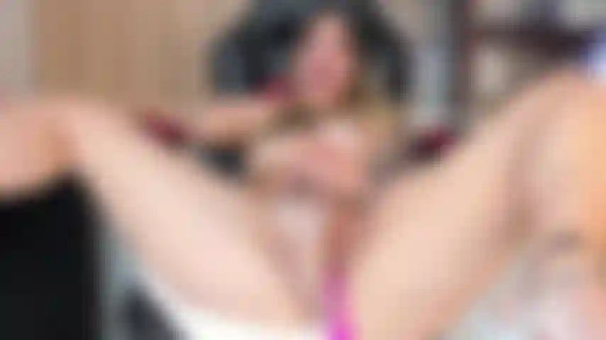 Fucking me in your office, make me cum