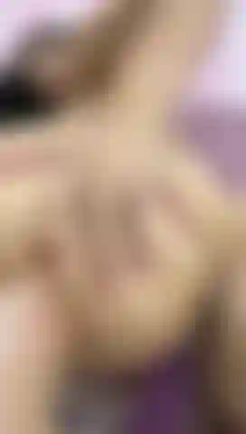 My dildo is restless ... he wants to play and doesn't plan to wait. Do you give him permission to behave with me?