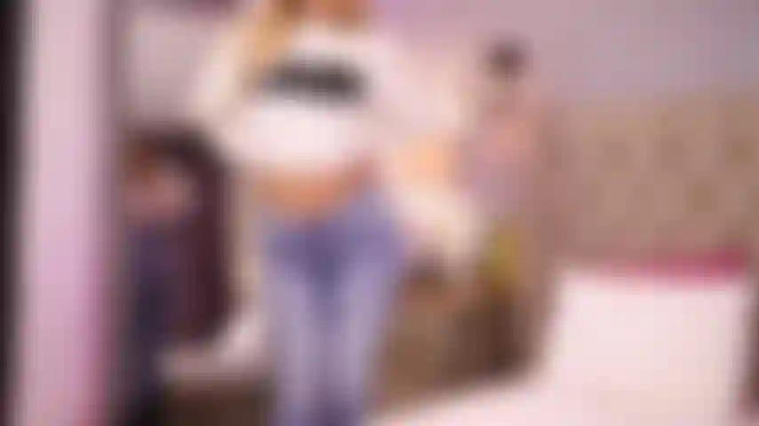 Provocante con i jeans.