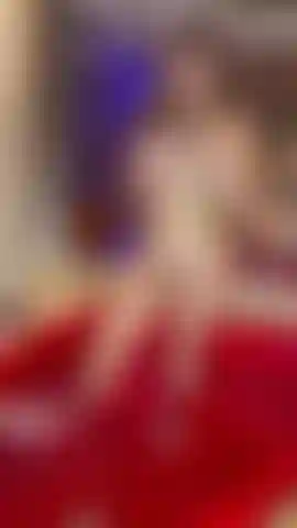 Video nuda nella jacuzzi.