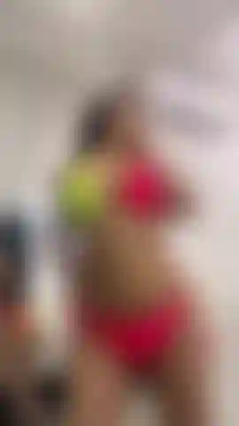 You like how I move to the rhythm of your fantasies