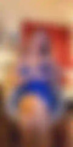 L'azione hot toy di anita dark.