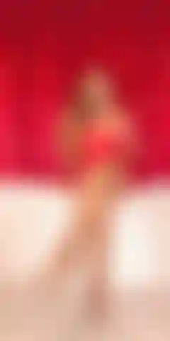 Il gioco di figa calda di anita dark.