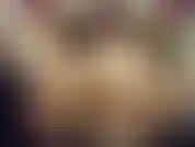 Gioco con un grosso dildo.