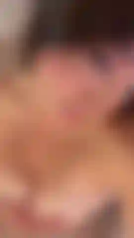 E adoro il mio seno enorme.