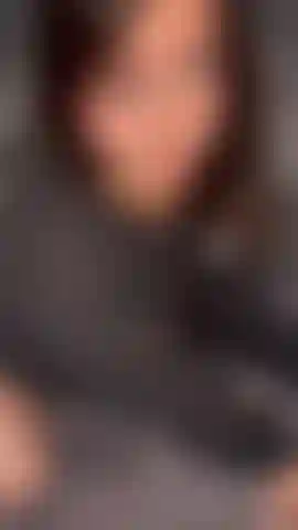 Mutandine viola, bel culo.