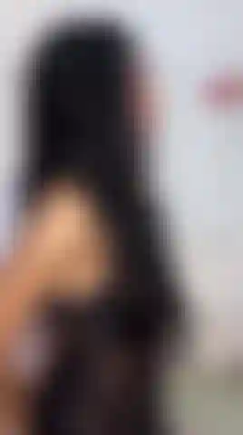 Gioco con il dildo.
