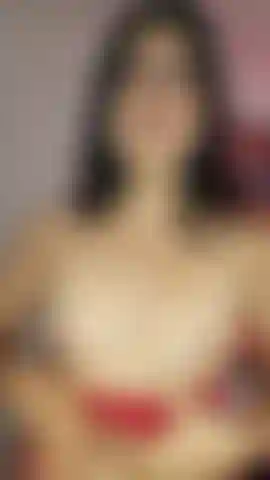 Figa rosa molto bagnata.