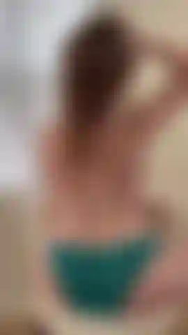 A short sneaky peak of my saucy lingerie shoot.. ;)