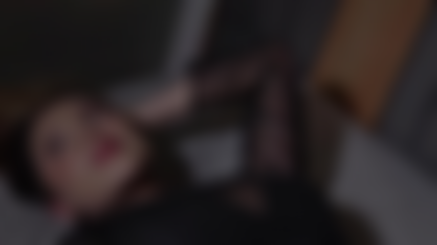 Unisciti alla mia stanza e rendimi tua.