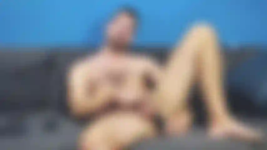 Giocattolo del culo senza mani e orgasmo del culo.