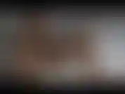 Cazzo di dildo a letto.