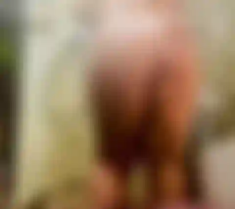 Vieni e fai la doccia con me a bali!