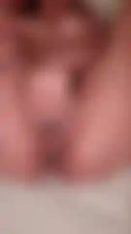 La mia figa è bagnata.