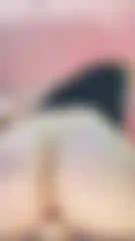 Guarda questo culo succoso.